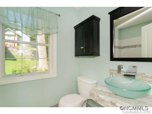 110 Annandale Ave - Photo 16