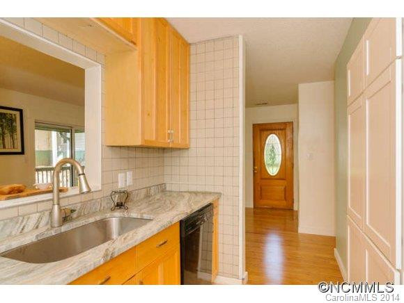110 Annandale Ave - Photo 10