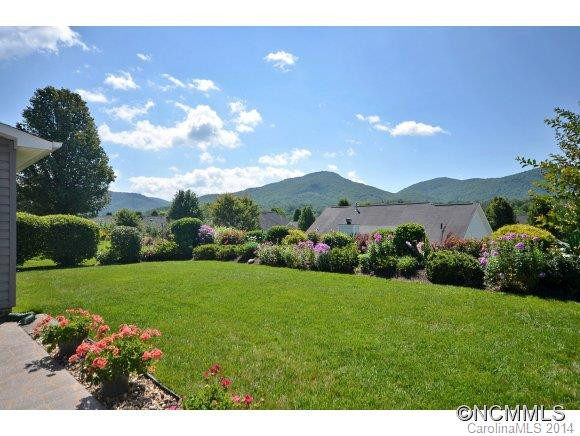 30 DOVE HOLLOW ROAD - Photo 2