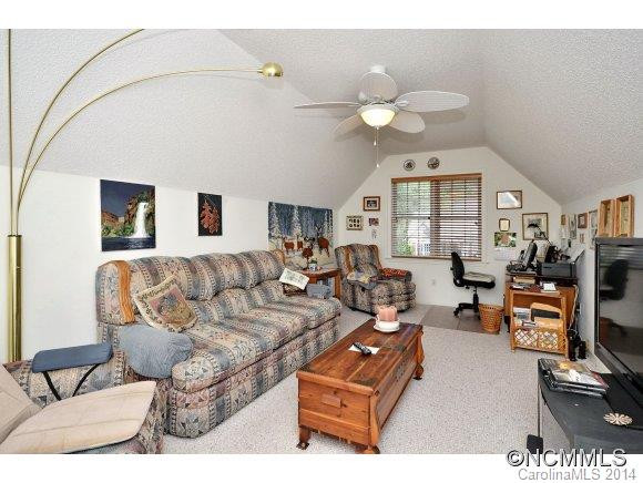 30 DOVE HOLLOW ROAD - Photo 14