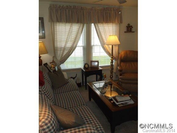 449 Sassafras - Photo 6