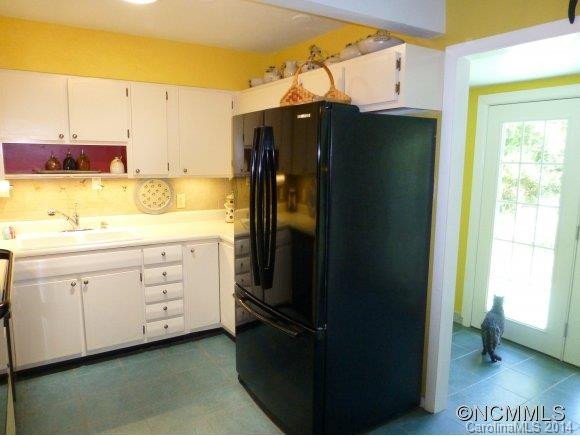 51 IMPERIAL COURT - Photo 11