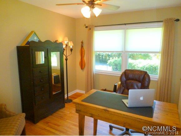 51 IMPERIAL COURT - Photo 15