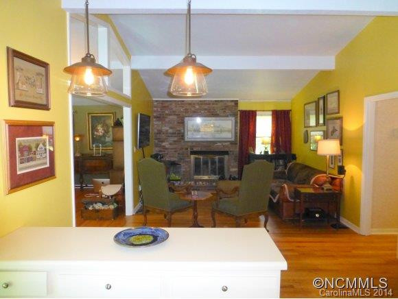 51 IMPERIAL COURT - Photo 18