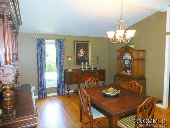 51 IMPERIAL COURT - Photo 9