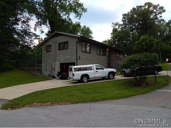 668 Maple - Photo 3