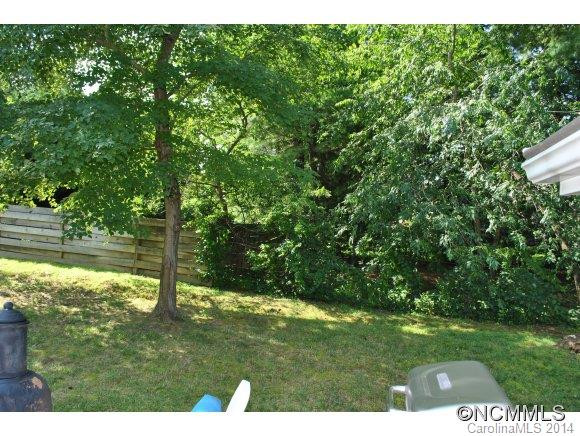 316 Wiltshire Circle - Photo 2