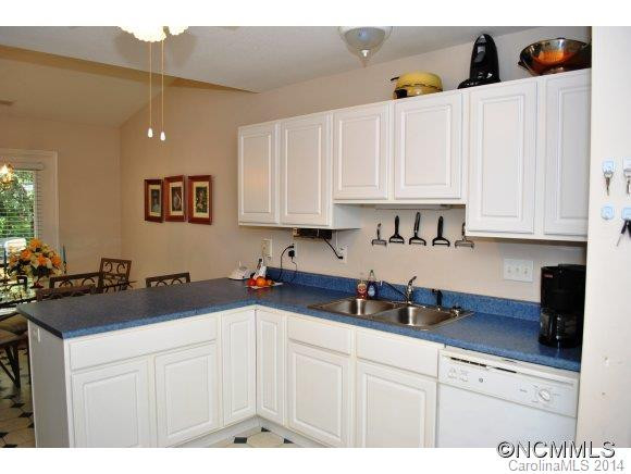 316 Wiltshire Circle - Photo 11