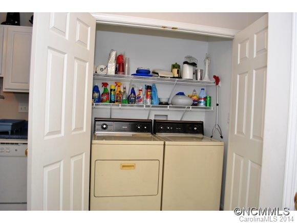 316 Wiltshire Circle - Photo 14