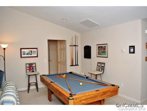 316 Wiltshire Circle - Photo 8