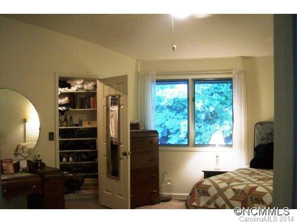 124 Lakemont Drive - Photo 3