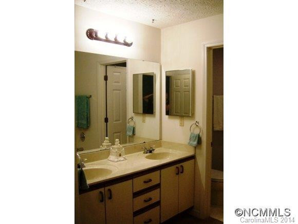 124 Lakemont Drive - Photo 6