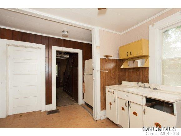 195 S Grove Street - Photo 11