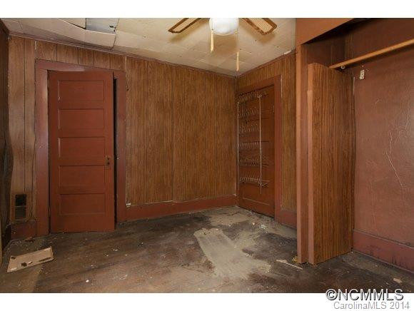 195 S Grove Street - Photo 17