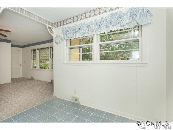 9 Brucemont Place - Photo 11