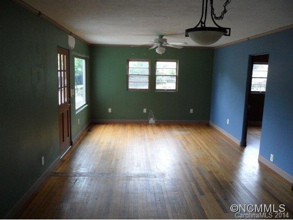 205 Carolina Avenue - Photo 6