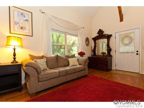 15 Sheppard - Photo 12