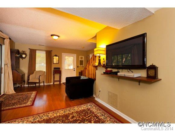 15 Sheppard - Photo 19