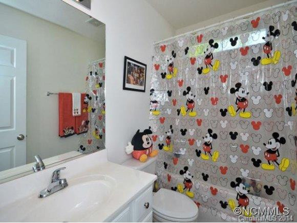 48 WOODFERN ROAD - Photo 18