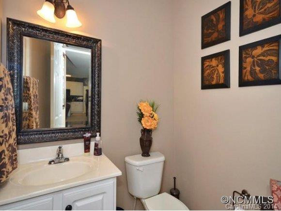 48 WOODFERN ROAD - Photo 20