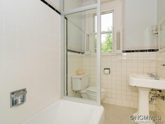 12 Westchester - Photo 10