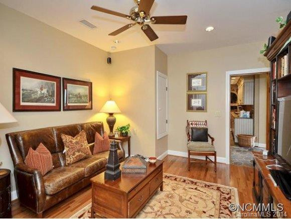 24 RIDGEPOINT VIEW - Photo 20