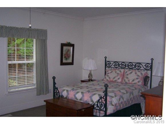 361 Plantation Drive - Photo 13
