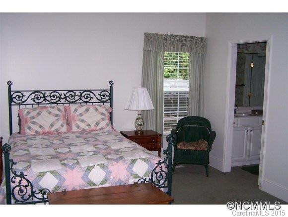 361 Plantation Drive - Photo 14