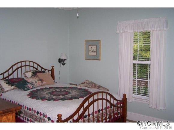 361 Plantation Drive - Photo 15