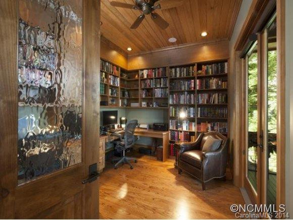539 Hagen Drive - Photo 13