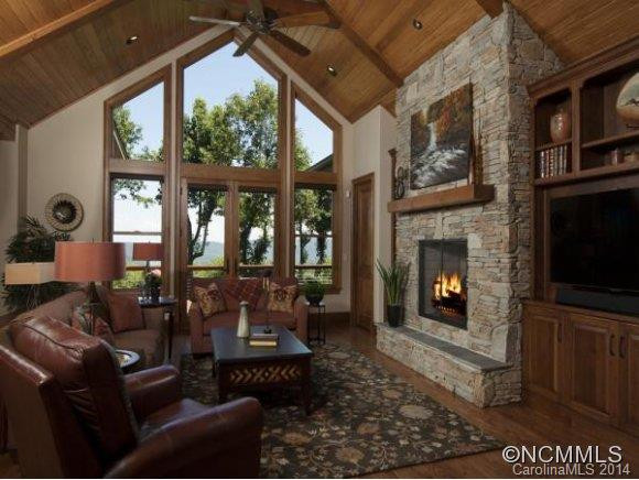 539 Hagen Drive - Photo 3