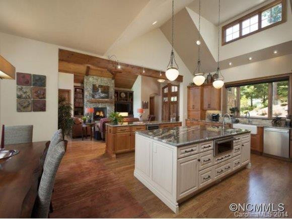 539 Hagen Drive - Photo 4