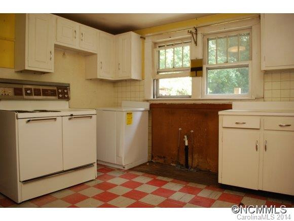 19 Woodfin Ave - Photo 11