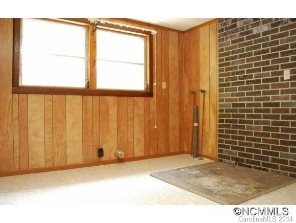 19 Woodfin Ave - Photo 12