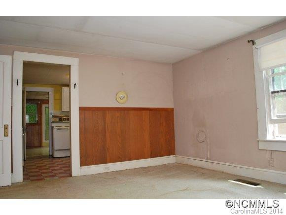 19 Woodfin Ave - Photo 15