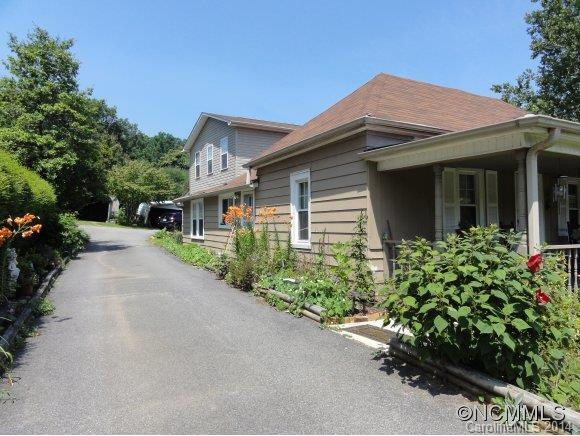 49 Hudson St - Photo 3
