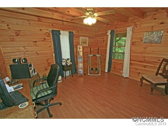 135 Poodles Way - Photo 14