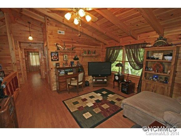 135 Poodles Way - Photo 18