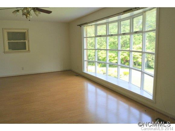272 Delphia Drive - Photo 6