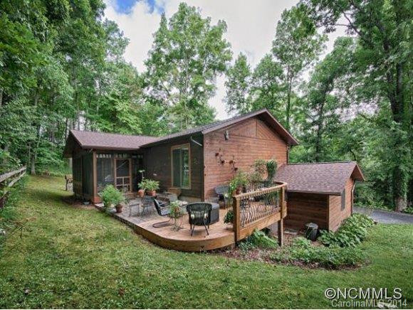405 HUNT ESTATES - Photo 13