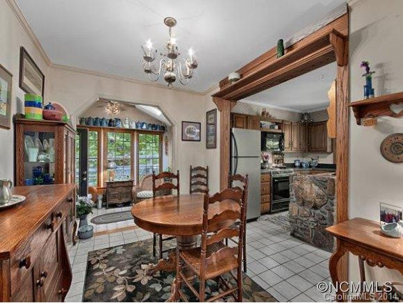 405 HUNT ESTATES - Photo 7
