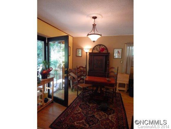 217 Short Michigan Avenue - Photo 7