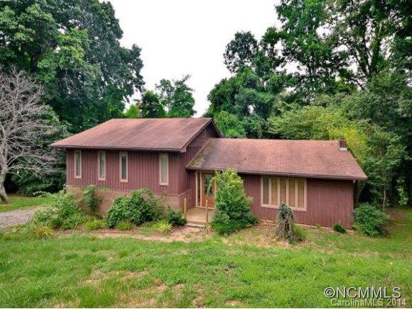 11 CREASMAN PLACE