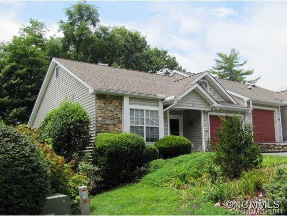 305 Laurel Park Place