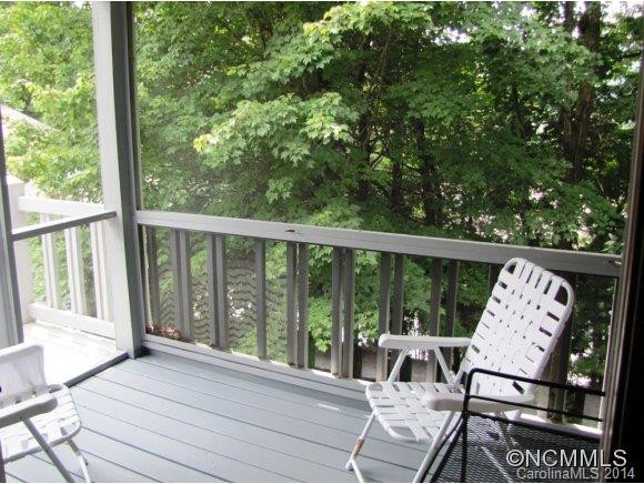 305 Laurel Park Place - Photo 17
