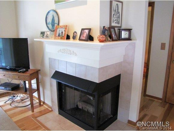 305 Laurel Park Place - Photo 9