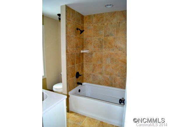 32 Burk Street - Photo 11