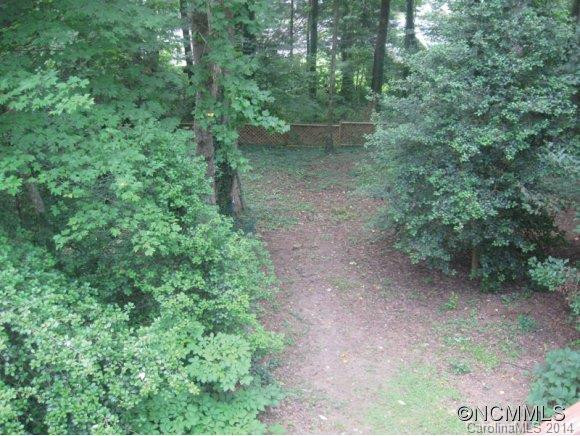 226 Hawthorne Drive - Photo 12