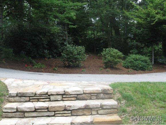 226 Hawthorne Drive - Photo 14