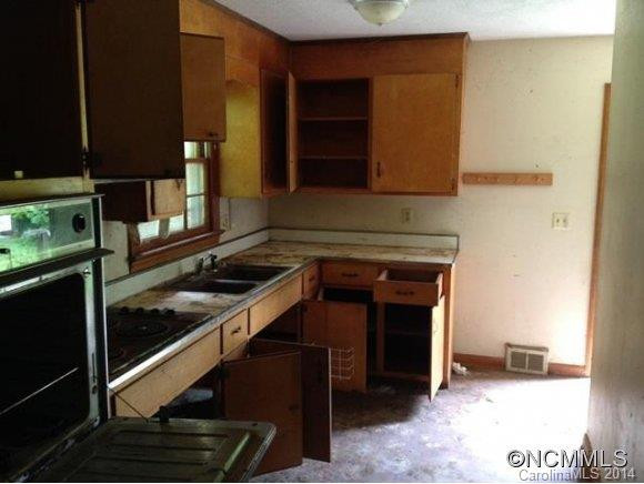 3752 Sweeten Creek Road - Photo 4